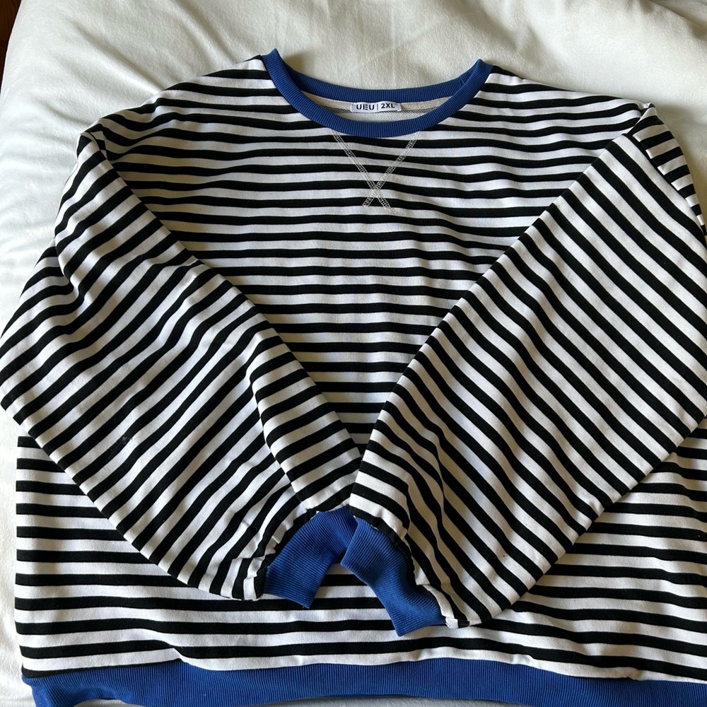 UE Women's Blue and Black Striped Sweatshirt